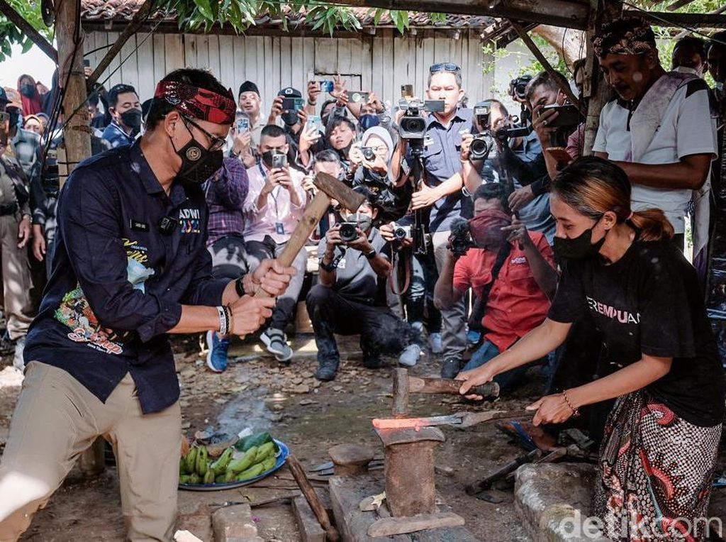 Sandiaga Tetapkan Aeng Tong-tong Sumenep Masuk 50 Desa Wisata Terbaik