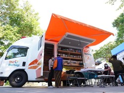 Bawa Ratusan Judul Buku, Mobil BNPB Ini Parkir di Nusa Dua Bali