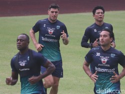 Teddy Tjahjono Pastikan Stadion GBLA Jadi Homebase Persib