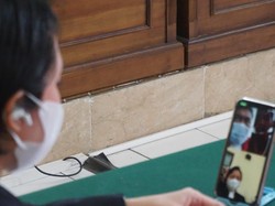 Pelaku Gendam 2 Perempuan di Surabaya Dituntut 4 Tahun Penjara