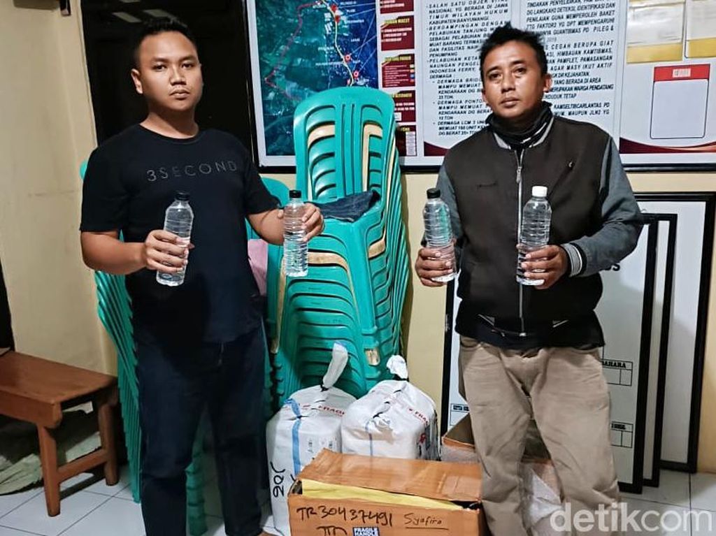 Penyelundupan 606 Botol Arak Bali Digagalkan di Banyuwangi