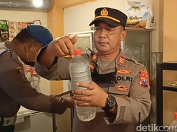 Penjual Miras Berkedok Warkop Terbongkar, 123 Botol Diamankan