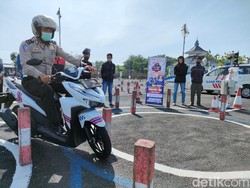 Ingin Dapat SIM, Cah Nganjuk Bisa Les Ujian Praktik di Sini
