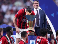 Milan memastikan juara usai menang di pekan terakhir. Melawan Sassuolo, tim Kota Mode menang 3-0. DeFodi Images via Getty Images