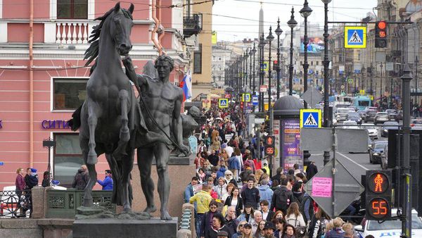 Foto Keseharian di Rusia, Baik-baik Saja Seolah Tak Ada Sanksi Ekonomi