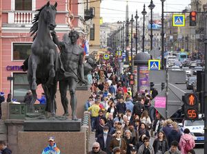 Foto Keseharian di Rusia, Baik-baik Saja Seolah Tak Ada Sanksi Ekonomi