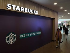 Tempat Ngopi Starbucks Cabut dari Rusia Setelah 15 Tahun Beroperasi