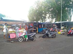 Relokasi Pasar di Jembrana Jelang Kedatangan Jokowi, Pedagang Merugi
