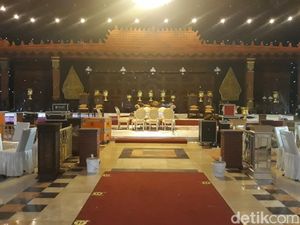 Sederet Fakta Terbaru Pernikahan Adik Jokowi di Solo Sederet Fakta Terbaru Pernikahan Adik Jokowi di Solo