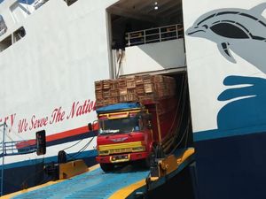 Kemenhub Bakal Batasi Angkutan Barang saat Lebaran, Ini Jadwalnya Kemenhub Bakal Batasi Angkutan Barang saat Lebaran, Ini Jadwalnya