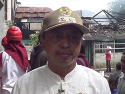 30 Rumah Ludes Akibat Kebakaran di Dekat Stasiun Kebayoran Jaksel