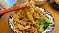 Raos! Ini Yamin Ayam Rica Manis Pedas Paling Hits di Cihapit-Bandung