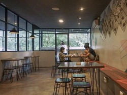 25 Rekomendasi Kafe di Surabaya yang Bikin Betah Nongkrong