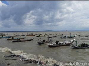 Waspada! Kenjeran dan Tanjung Perak Masuk Titik Rawan Banjir Rob Waspada! Kenjeran dan Tanjung Perak Masuk Titik Rawan Banjir Rob