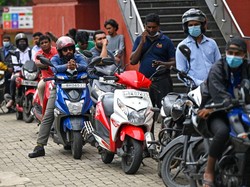 Sri Lanka Bangkrut, Sekolah Ditutup Hingga Konsumsi BBM Dibatasi