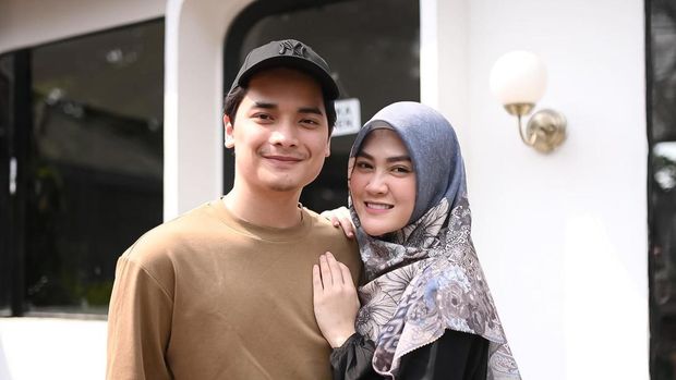 Henny Rahman dan Alvin Faiz