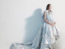 Congrats! Honey Lee Dikaruniai Anak Perempuan