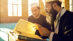 Nomor Ayat Surat Al-Hujurat tentang Keragaman Manusia