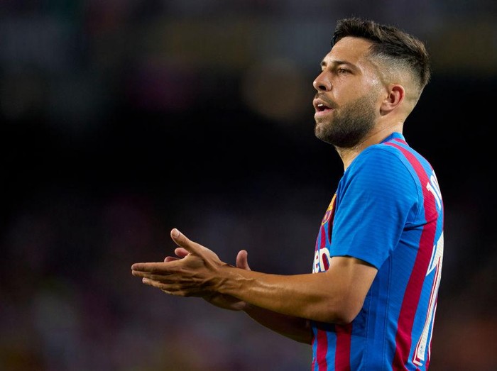 BARCELONA, SPAIN - MAY 22: Jordi Alba of FC Barcelona reacts during the LaLiga Santander match between FC Barcelona and Villarreal CF at Camp Nou on May 22, 2022 in Barcelona, Spain. (Photo by Manuel Queimadelos/Quality Sport Images/Getty Images)