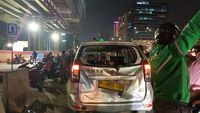 Penampakan Kecelakaan Beruntun Depan Menara Saidah Tewaskan 2 Orang