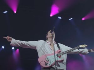 Pengumuman! LANY Konser di Jakarta November 2022 Pengumuman! LANY Konser di Jakarta November 2022