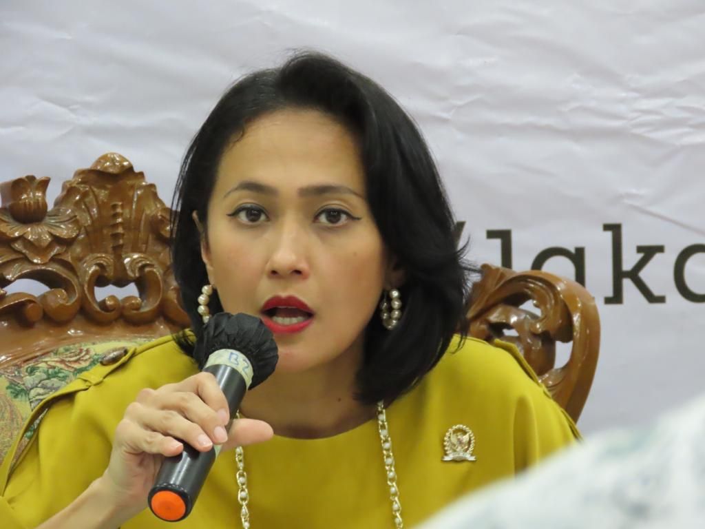 Legislator Christina Soroti Maraknya Judi Online, Minta Kominfo Patroli Legislator Christina Soroti Maraknya Judi Online, Minta Kominfo Patroli