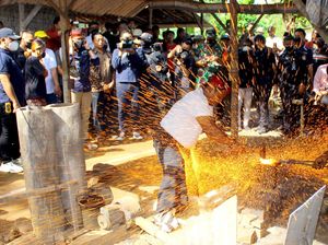 Punya Empu Keris Terbanyak di Dunia, Desa di Sumenep Diakui oleh UNESCO