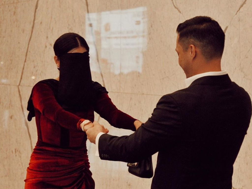 8 Foto Perayaan Ultah Naysilla Mirdad ke-34, Pacar Beri Kejutan Romantis