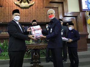 Pemprov Jateng Raih WTP Lagi, Ganjar: Bukan Berarti Kita Asyik-asyik Aja