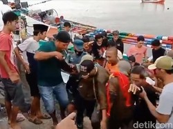 Kapal Tenggelam, 11 Nelayan Situbondo 5 Jam Terombang-ambing di Laut