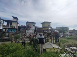 Jadi Ajang Judi, Bekupon di Makam Wonokusumo Surabaya Dirobohkan Jadi Ajang Judi, Bekupon di Makam Wonokusumo Surabaya Dirobohkan