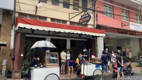 10 Kedai Kopi Legendaris di Indonesia, Ada yang Usianya Sudah 105 Tahun!