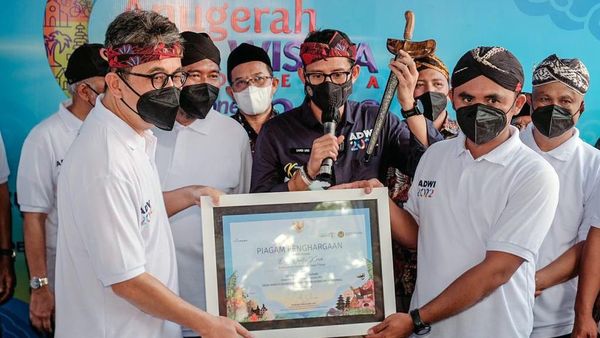 Sandiaga Jadikan Keris dari Sumenep Sebagai Suvenir G20