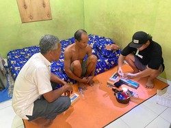 Edarkan Sabu-Pesta Narkoba, Pria Asal Bogor Ditangkap di Sumbawa