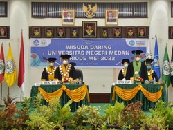 Daftar Lulusan Terbaik Unimed yang Diwisuda Hari Ini