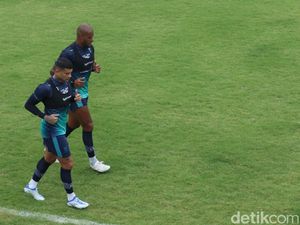 Ciro Alves dan David da Silva Sudah Gabung Latihan Persib Ciro Alves dan David da Silva Sudah Gabung Latihan Persib