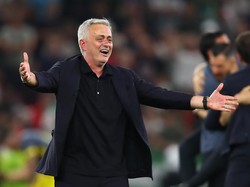 Jose Mourinho Bawa AS Roma ke Arah yang Benar