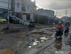 Kondisi Jalan Antang Kian Memprihatinkan Meski Ditambal Sulam Pemprov Sulsel
