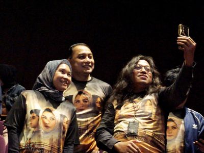Momen Nobar Mengejar Surga Bersama Wali Kota Surabaya