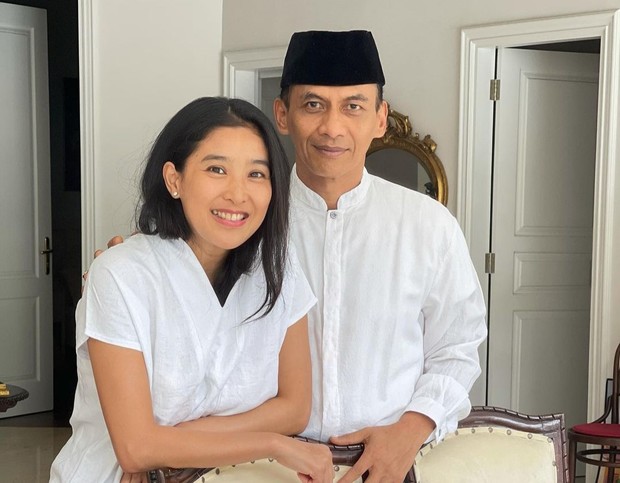 Deretan artis yang diam-diam menikah