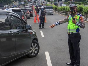 One Way ke Jakarta Berakhir, Arus Lalin Menuju Puncak Kembali Ramai