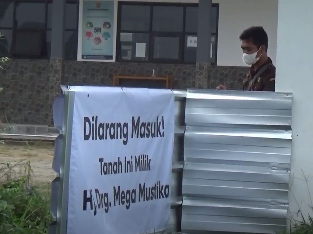 Sekolah di Purwakarta Disegel Pemilik Tanah, KBM Tetap Berjalan