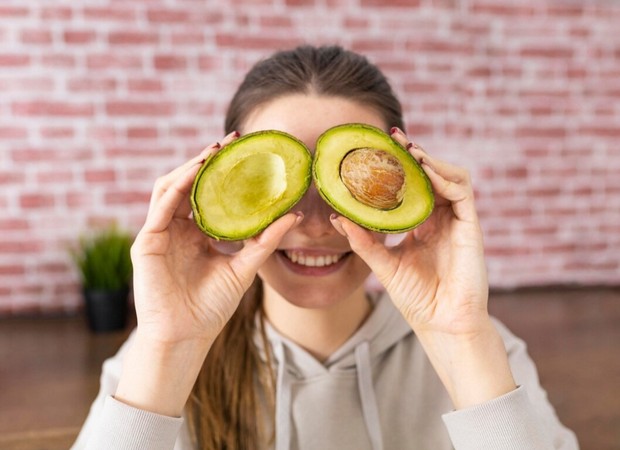 Viral di tiktok, ternyata cara menyimpan alpukat ini berbahaya/foto: freepik.com/freepik