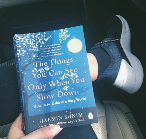 Buku bacaan Maudy Ayunda