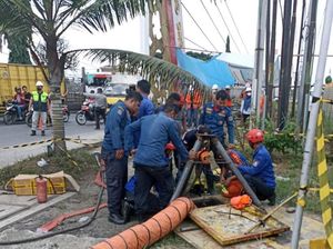2 Pekerja PGN Tewas Diduga Keracunan Gas di Deli Serdang 2 Pekerja PGN Tewas Diduga Keracunan Gas di Deli Serdang