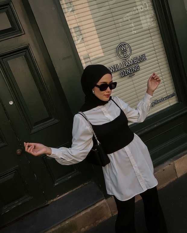 Gaya fashion layering