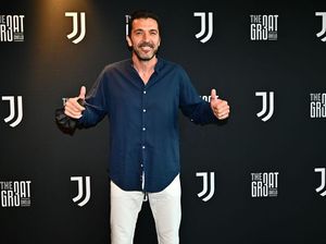 Buffon Angkat Topi buat AC Milan
