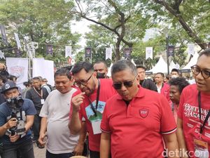 Benarkah Elite PDIP Tak Hadiri Pernikahan Adik Jokowi? Hasto Jawab Begini Benarkah Elite PDIP Tak Hadiri Pernikahan Adik Jokowi? Hasto Jawab Begini