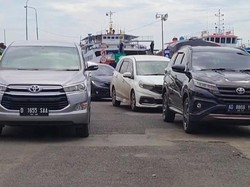 Libur Akhir Pekan, Wisatawan Berdatangan via Pelabuhan Gilimanuk