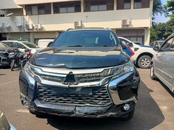 Kondisi Pajero Maut Usai Seruduk Mobil-Motor di Depan Menara Saidah